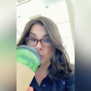 Meet your Posher, Annmarie